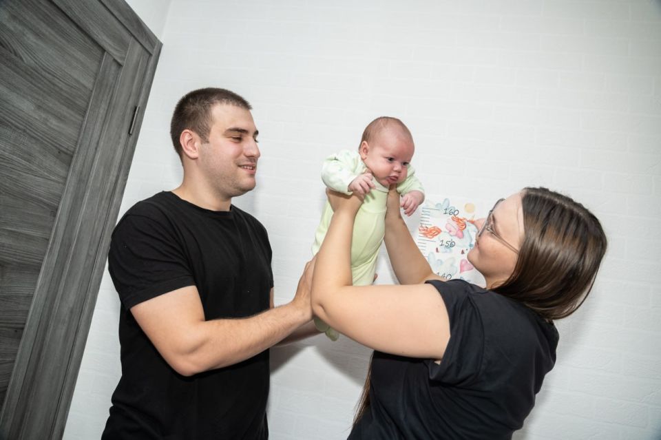 В России предложили ввести «родительскую зарплату»