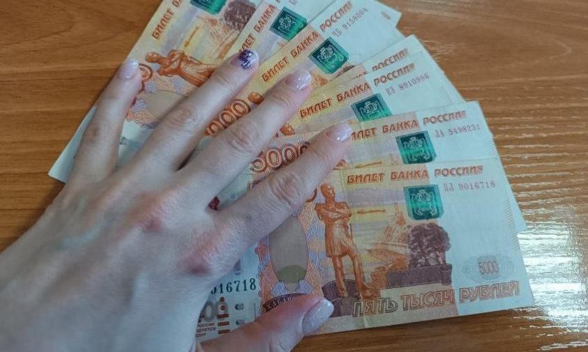  Жительницу Шимановска обязали вернуть государству 330 000 рублей материнского капитала