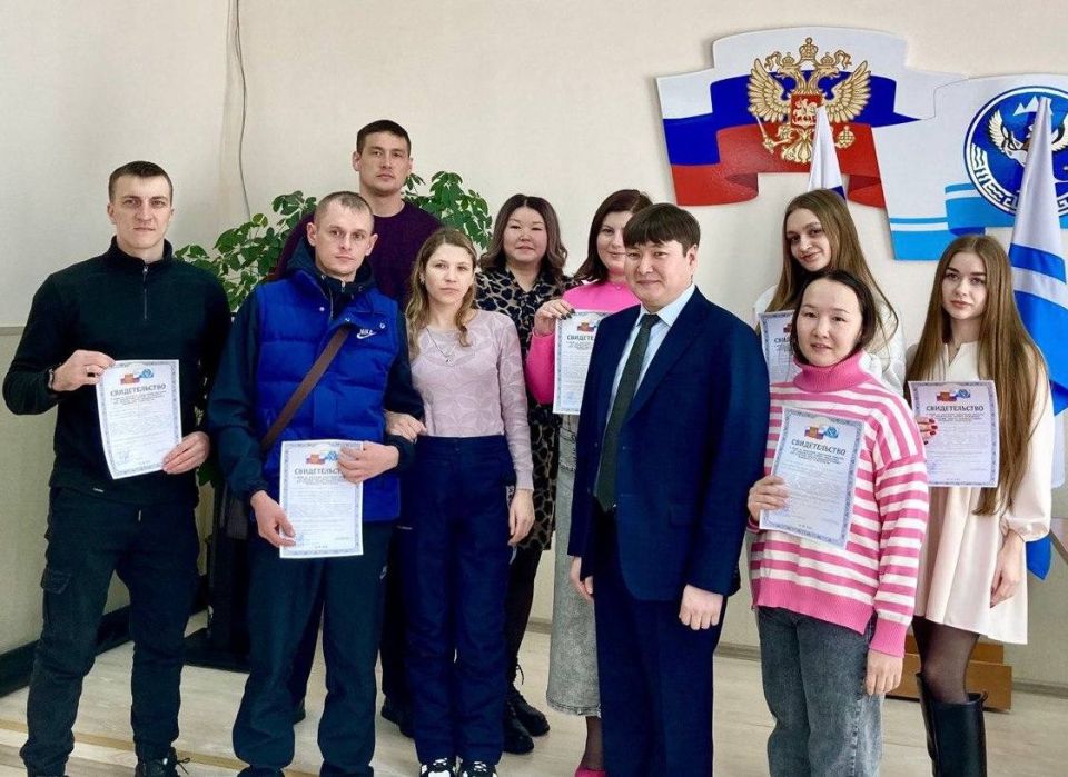 52 молодые семьи улучшили свои жилищные условия в 2025 году в рамках реализации регпроекта «Улучшение жилищных условий молодых семей» госпрограммы Республики Алтай «Развитие жилищно-коммунального комплекса»