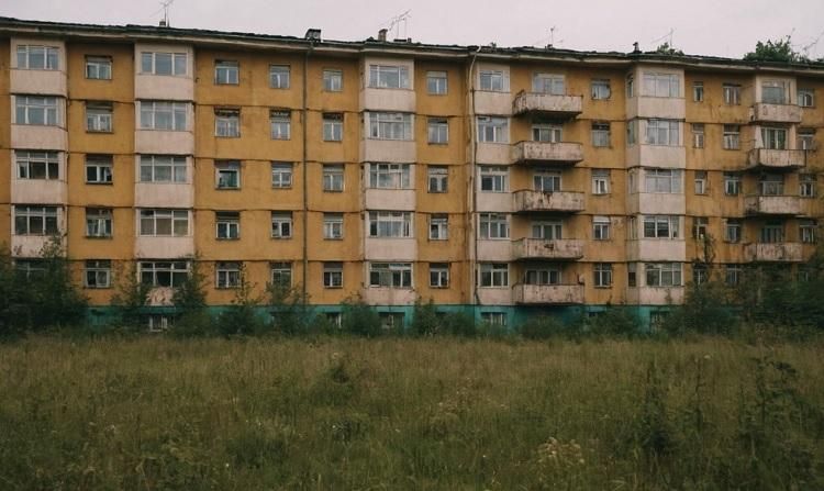 На рассмотрение вице-премьера Татьяны Голиковой внесено предложение депутатов Госдумы от фракции "Справедливая Россия" о расширении программы семейной ипотеки