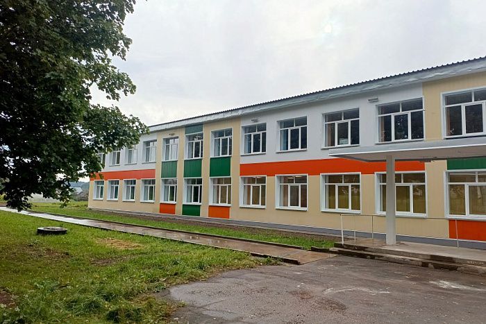 В Кировской области уже отремонтированы здания 10 школ и 2 детских садов