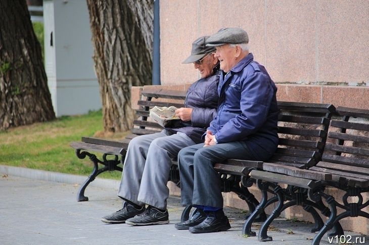 График получения волгоградцами пенсий скорректировали в декабре