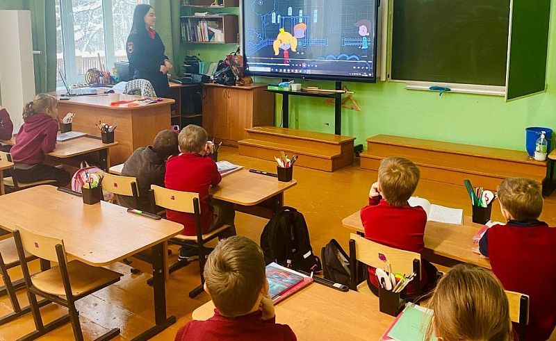 В Поморье прошла профилактическая акция по использованию пешеходами светоотражателей