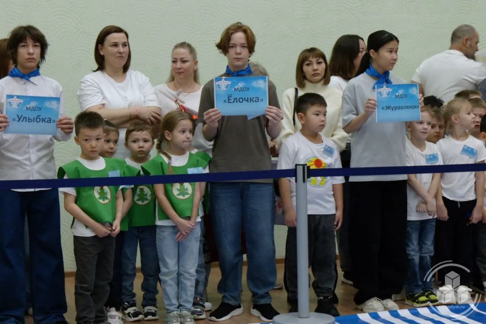 В Надыме проходят районные авиамодельные соревнования «Взлёт»