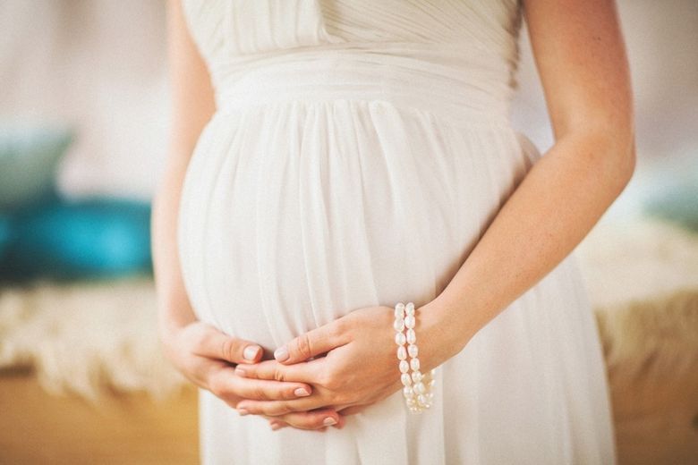 Священники Вологды проводят молебны о благополучном течении беременности и родов