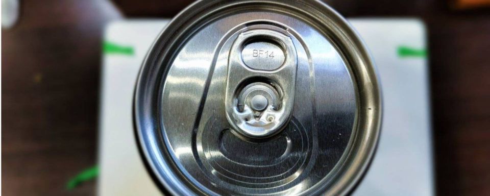 Депутат предложил продавать энергетики только в аптеках