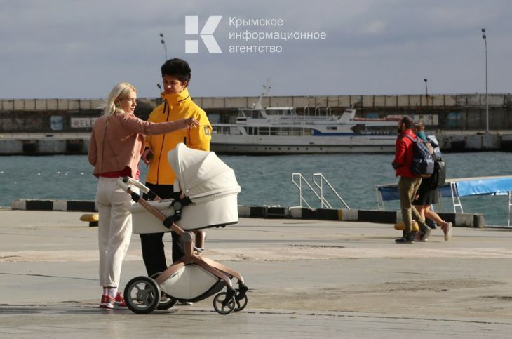 10 крымских молодых семей получили в этом году по миллиону рублей