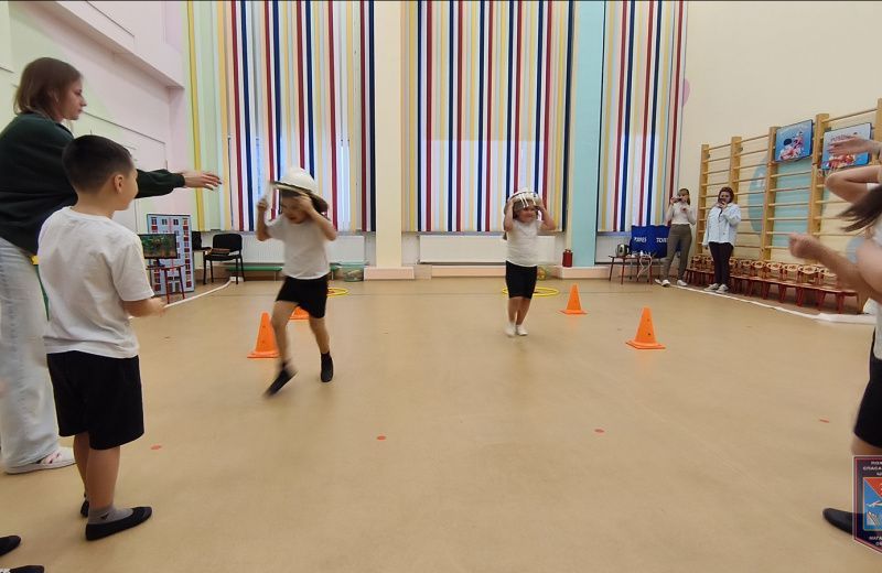 Эстафета для маленьких пожарных прошла в детском саду №1