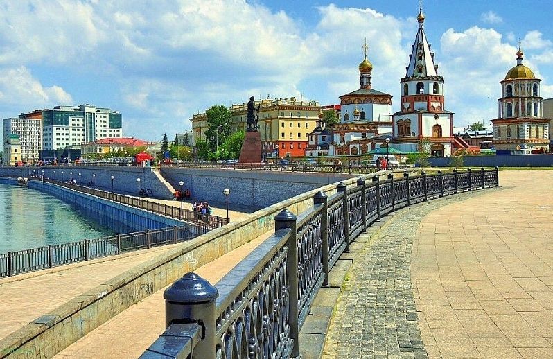 В Приангарье утвердили региональную программу «Охрана материнства и детства»