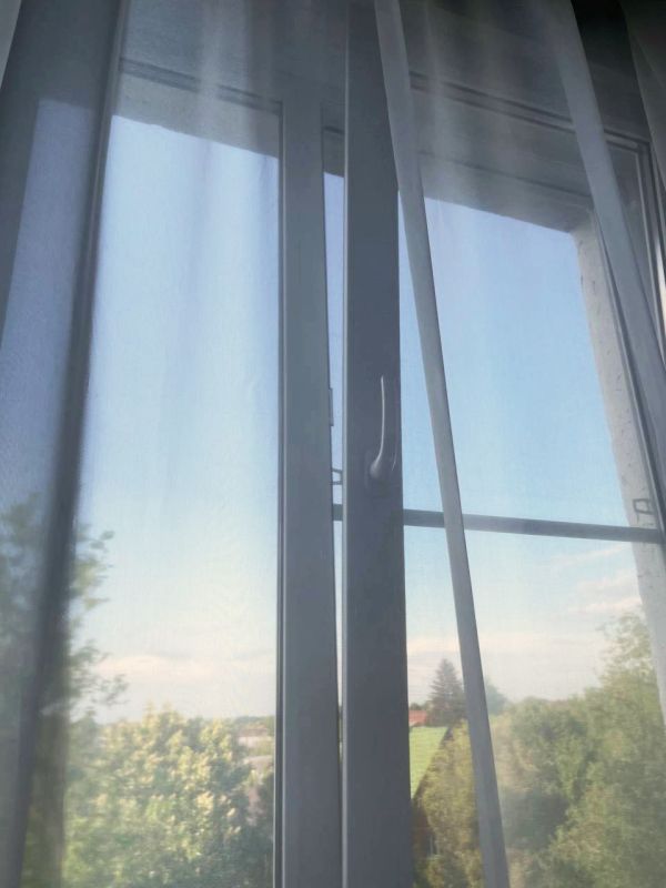 В Курске в филиале детской поликлиники №6 на этой неделе заменят повреждённые окна