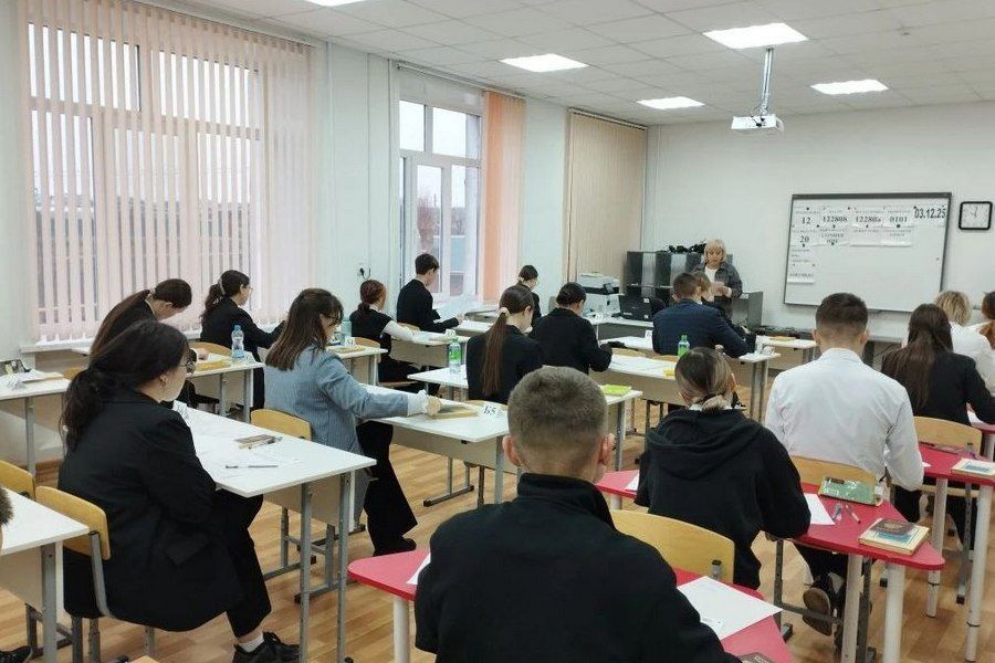 В Республике Марий Эл более половины выпускников написали сочинение о семейных ценностях