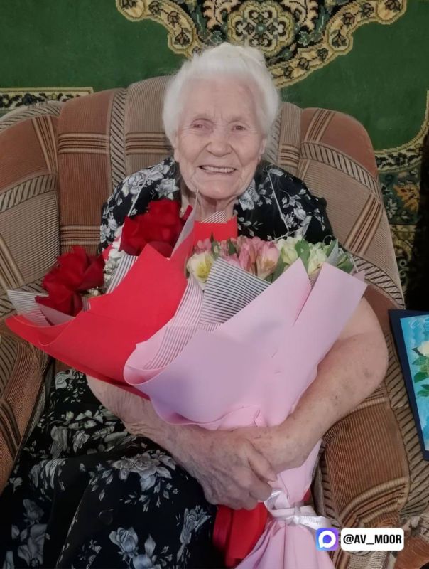 В Тюмени 102-летие отметила ветеран Великой Отечественной войны