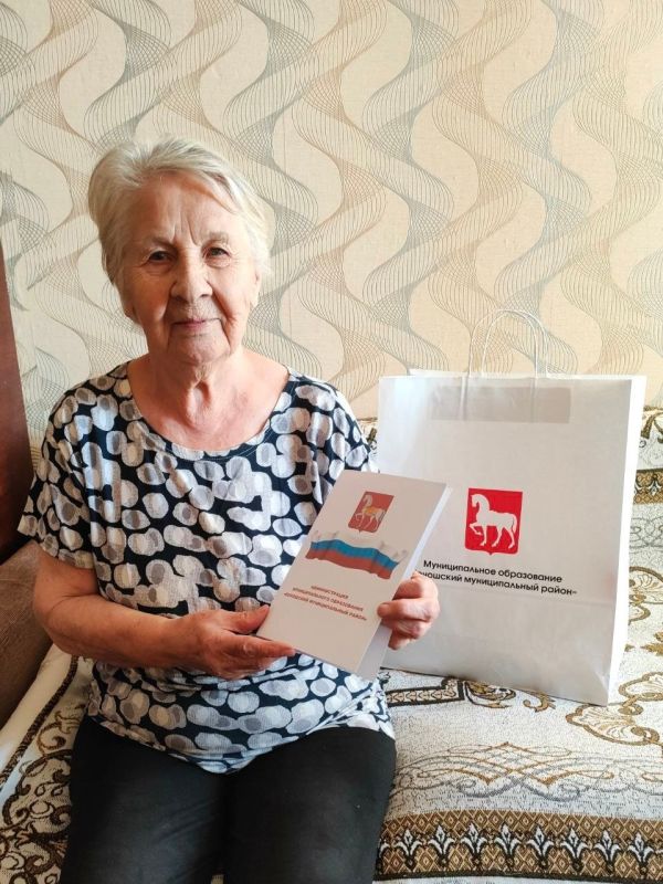 90-летний юбилей отмечает жительница Коноши Тамара Григорьевна Моисеева