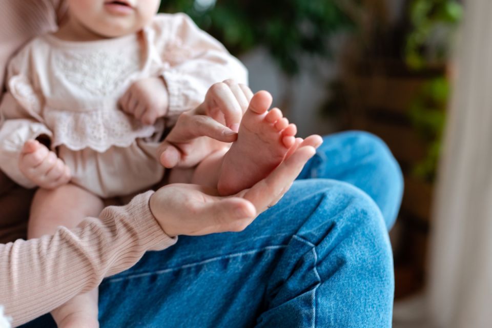 Шесть вологодских многодетных семей получили по 500000 рублей на улучшение жилья