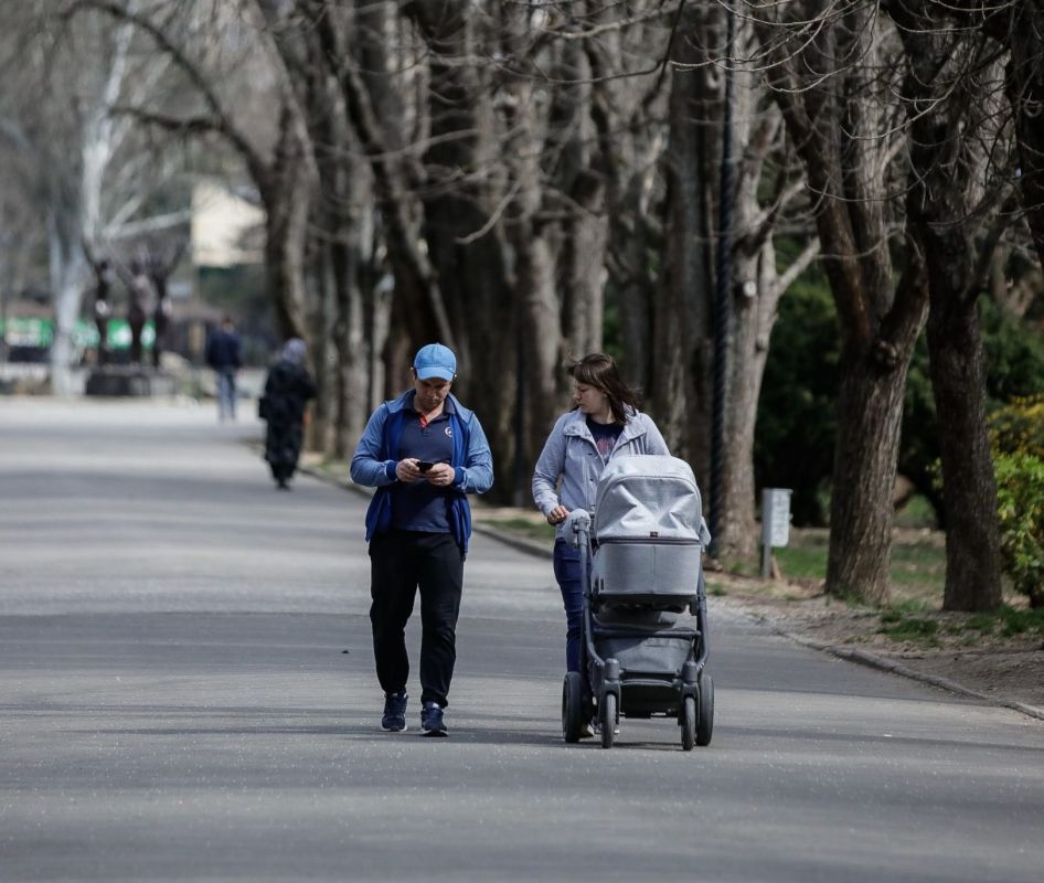 В России с января расширятся меры поддержки многодетных семей