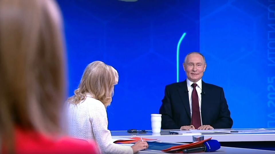 Путин: семьи с детьми смогут получать налоговый вычет с 2026 года