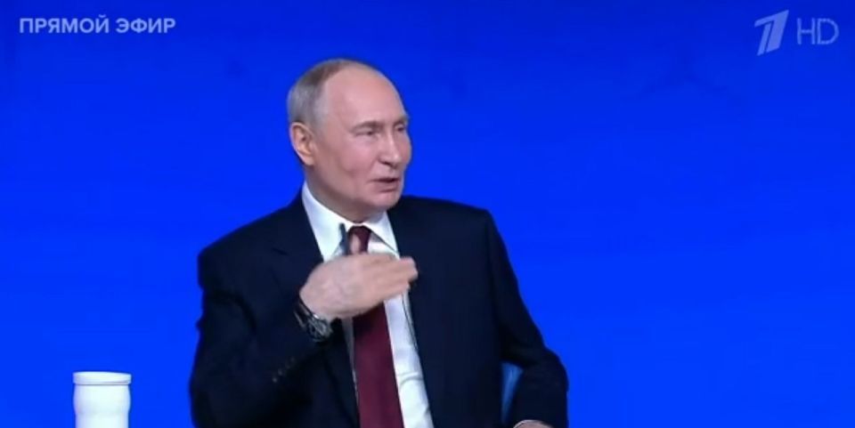 Путин рассказал о необходимости продления детских пособий до трех лет и расширения поддержки семей