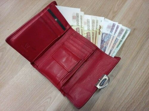 Как увеличатся детские пособия и больничные в 2026 году