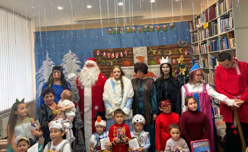 Новогоднее чудо: "Единая Россия" дарит новогоднее волшебство детям!