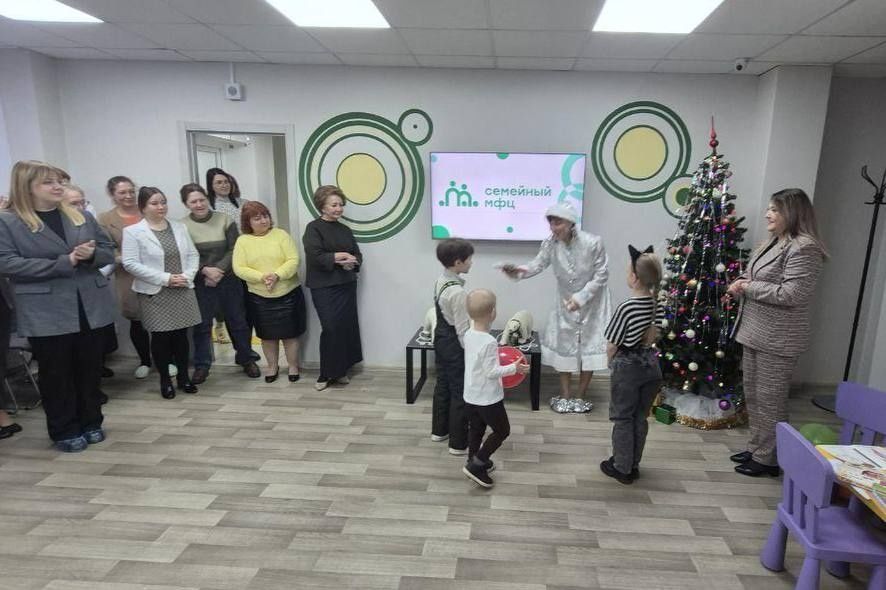 Семейный МФЦ по принципу «одного окна» открылся в Липецке