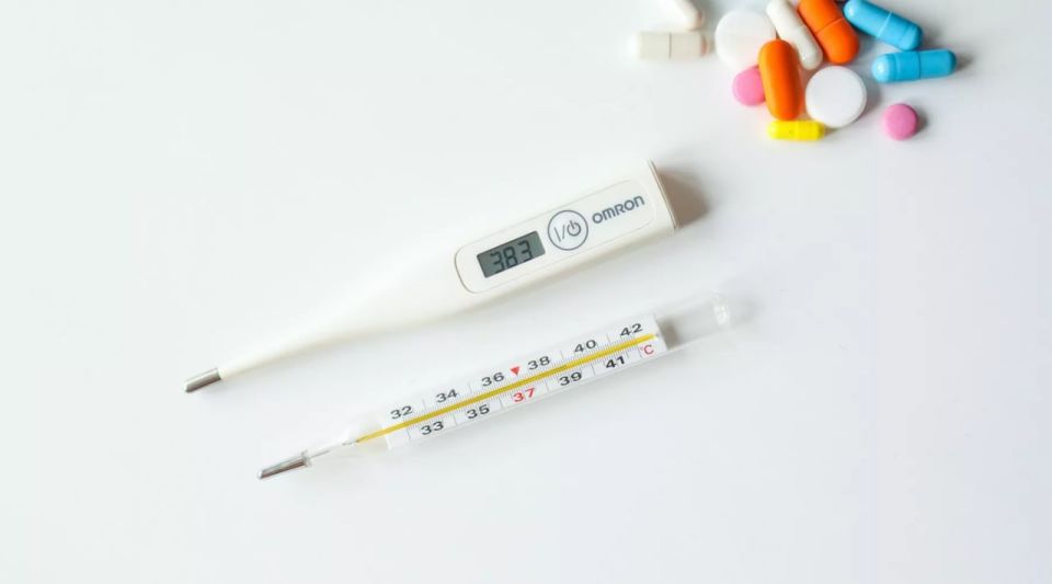 В отделении Соцфонда России по Алтайскому краю объяснили, как оплачивается больничный по уходу за ребёнком в зависимости от возраста ребёнка и вида заболевания