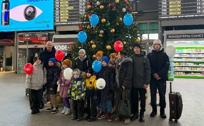 Воспитанники детского социального центра «Рябинка» проведут каникулы в Петербурге и Ленобласти