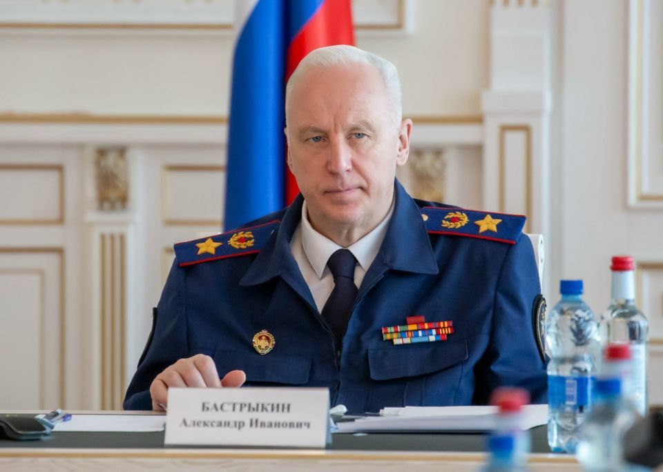 Бастрыкин потребовал возбудить уголовное дело из-за лишения многодетной семьи из Владимира очереди на жилье