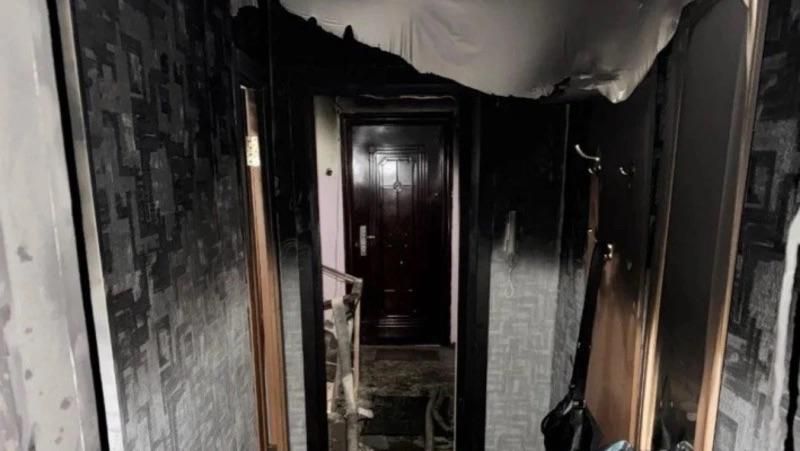 Многодетная семья из Магадана едва не осталась без квартиры на Новый год из-за елочной гирлянды