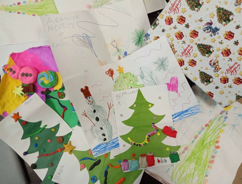 В Мангуше проводят акцию «Полицейский Дед Мороз»