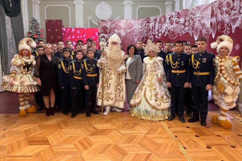В Тамбовской области прошла губернаторская ёлка для одарённых детей