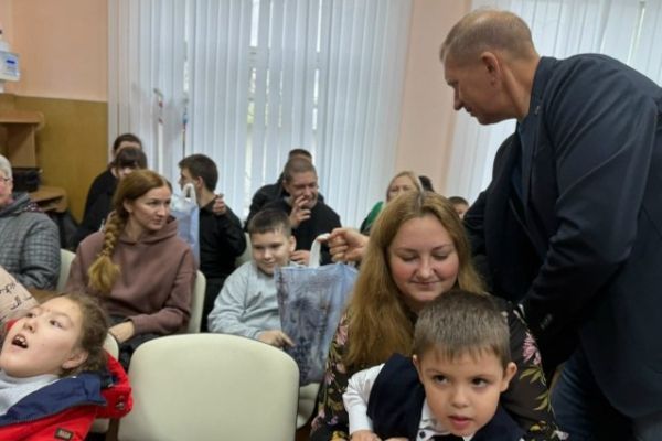 С добрыми делами депутаты Госсовета Крыма