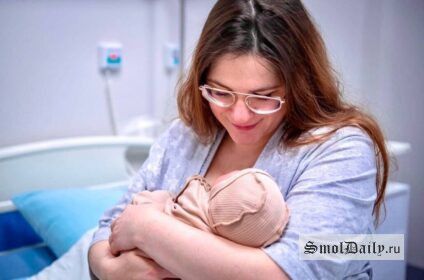 Василий Анохин рассказал о комплексной поддержке семей и рождаемости в Смоленской области