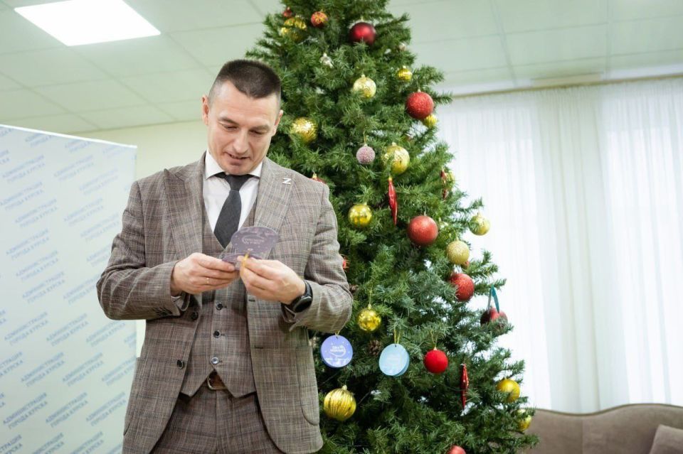 Владимир Гребенкин исполнил мечты юных курян из многодетной семьи