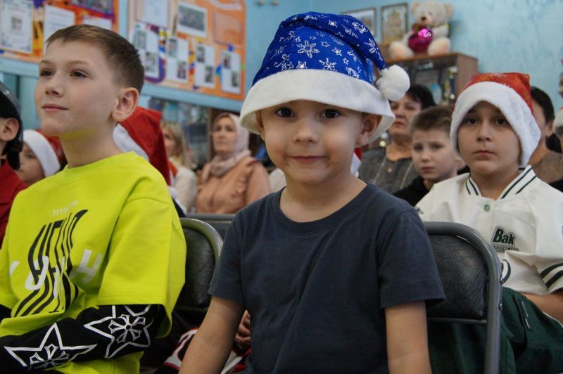 Хабаровские полицейские исполнили мечту воспитанников детского дома