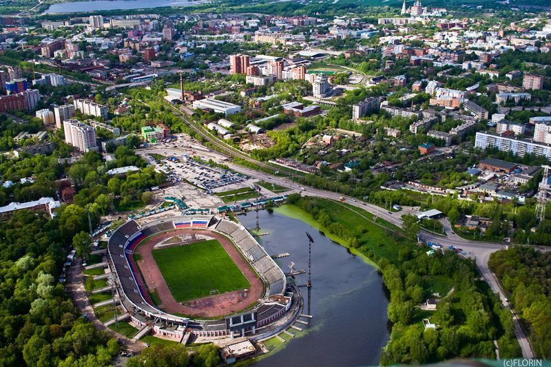 Мусоровозы «Эко-Пронска» дарят рязанцам новогоднее настроение