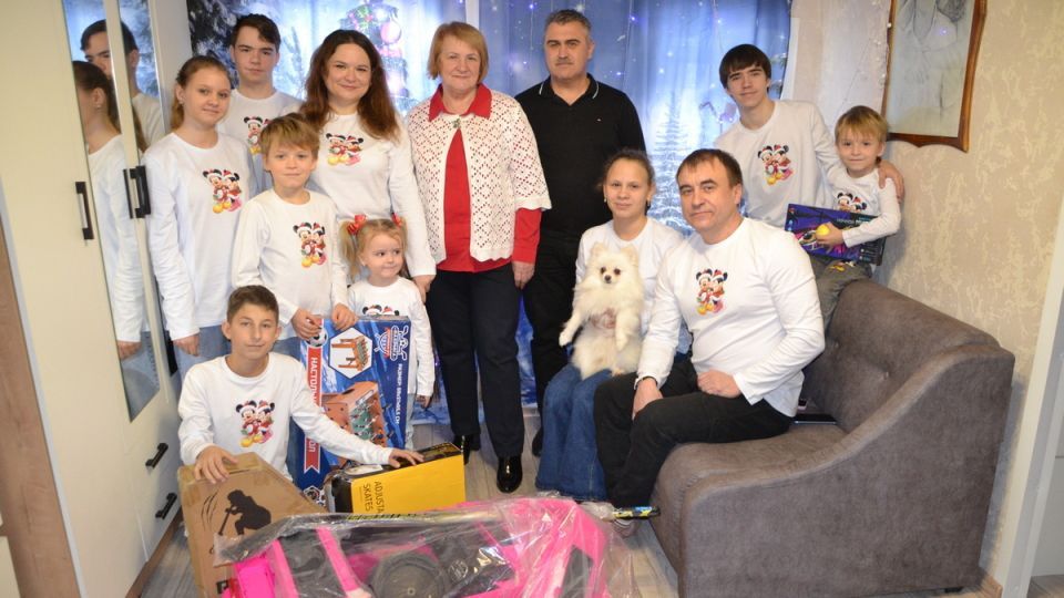 В Сапожке мечты ребят из многодетной семьи исполнил депутат Рязанской облдумы