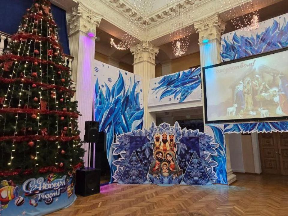 Рождественские елки губернатора провели в Сатке и Аргаяше