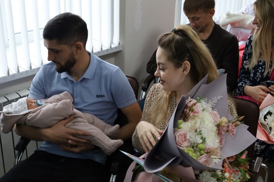 В Тамбовской области направят 1,7 млрд руб. на повышение рождаемости в этом году