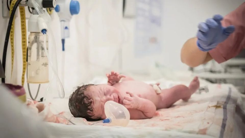 Губернатор Кузбасса Середюк поручил областному минздраву проверить все роддома