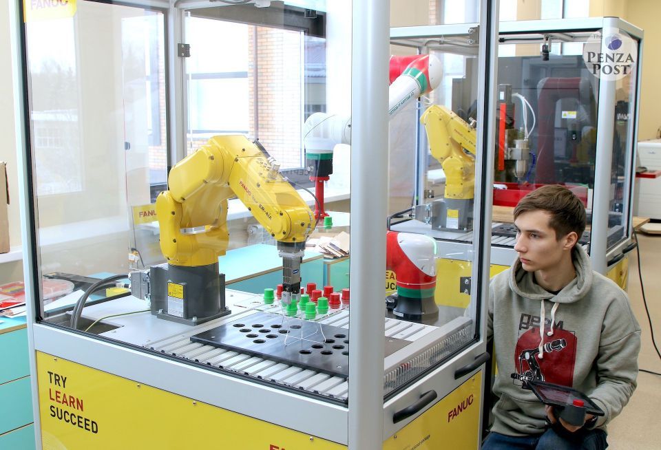 Олег Мельниченко: на предприятиях Пензы стало в четыре раза больше роботов