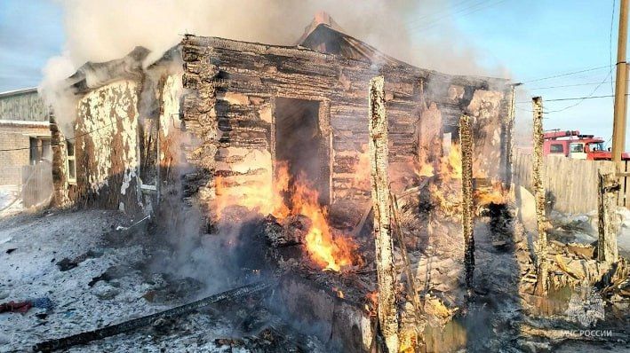 В Башкирии огонь оставил без крыши над головой две многодетные семьи