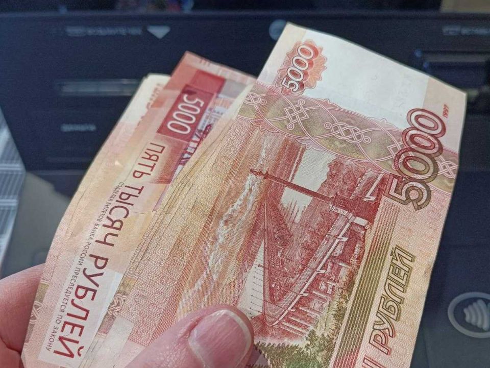 В новгородском отделении СФР рассказали об изменениях в назначении пособия на детей