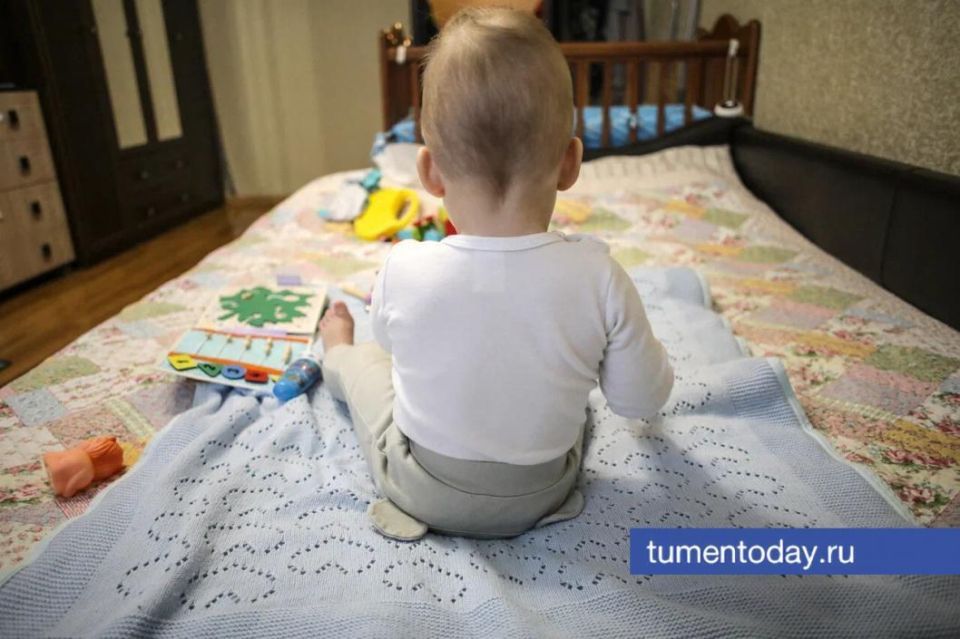 Время отпуска по уходу за ребенком будет учитываться без ограничений в стаже тюменцев