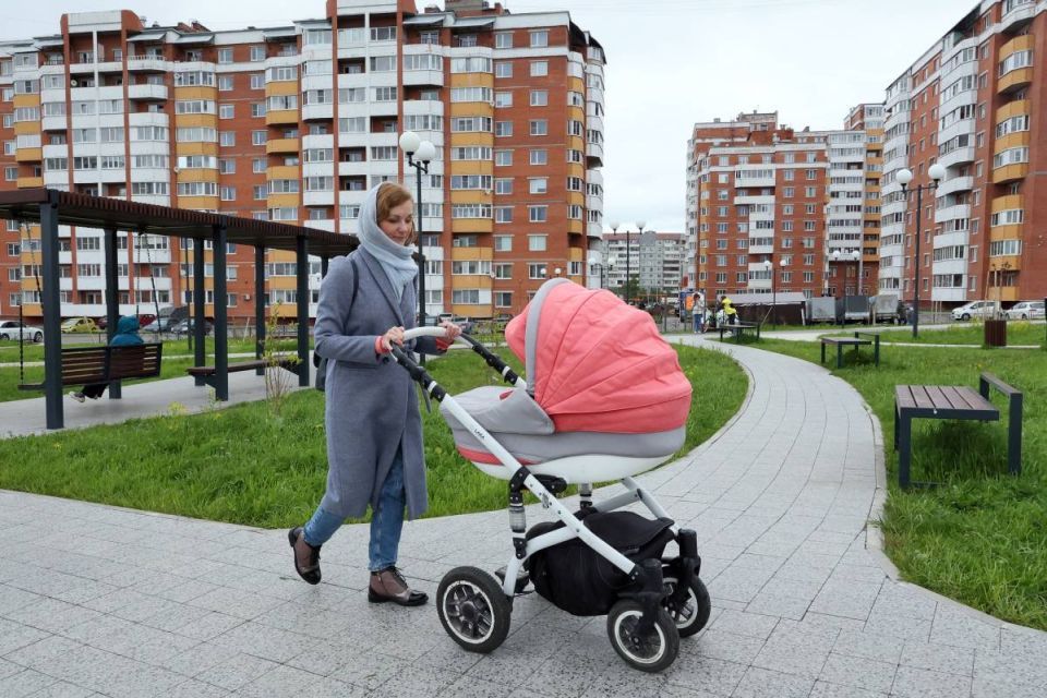 76 молодым вологодским семьям компенсировали расходы на найм жилья при рождении ребенка в 2025 году