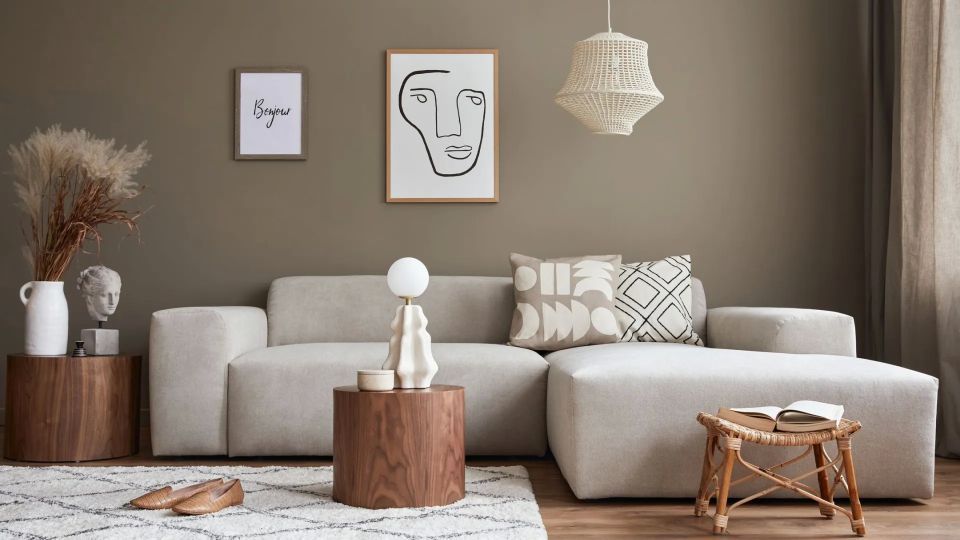 Винтаж, поддоны и биофилия: топ-5 смелых эко-трендов в дизайне интерьера в 2026 году