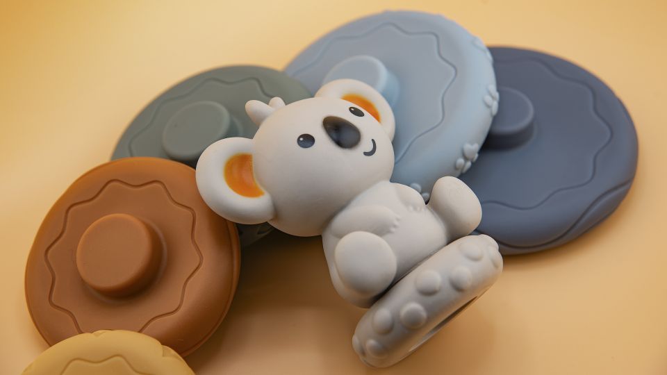 Отпуска по уходу за ребенком до 1,5 года будут учитывать в страховом стаже