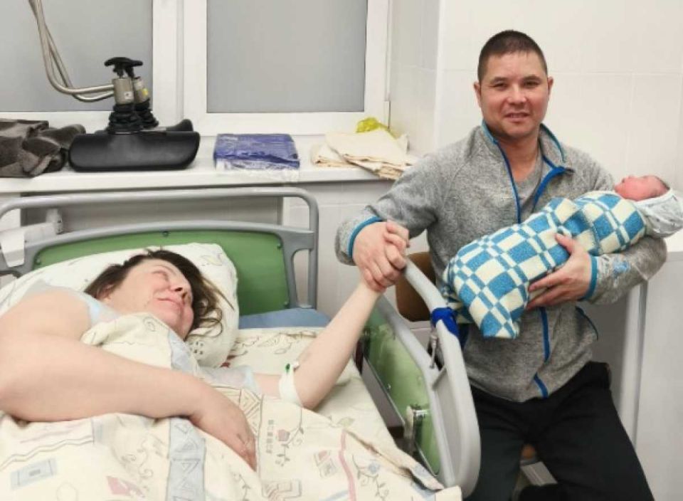 В Великом Новгороде женщина родила десятого ребёнка