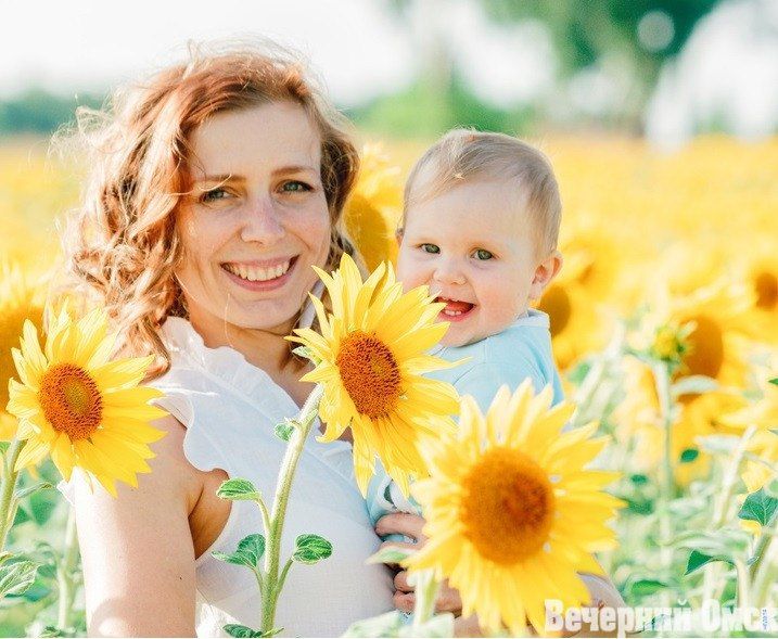 В Омской области студентов с детьми начали поддерживать по-новому