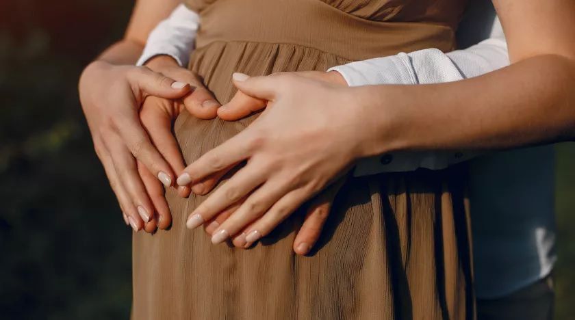 В Думе предложили выдавать семейную ипотеку с 12-й недели беременности