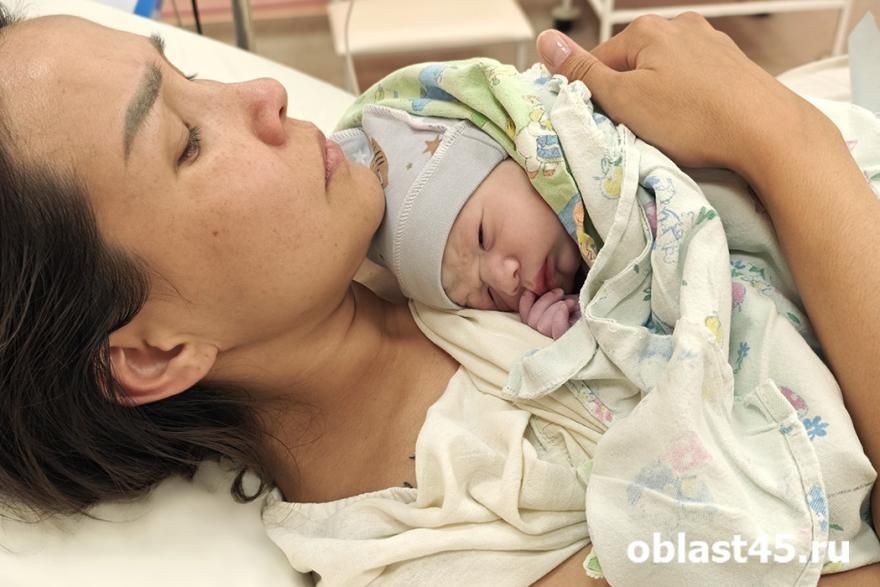 В Курганской области беременные должны будут пройти психолога дважды